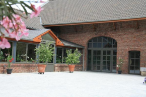  Hotel Oude Eycke  Маасейк